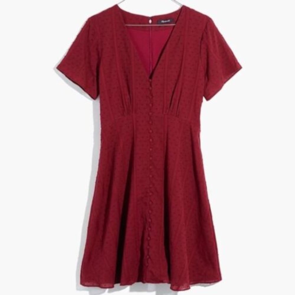 Madewell Button-Front Swing Dress in Swiss Dot Dusty Burgundy, Size 6